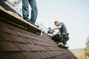 Local Roofers in Lothian, MD